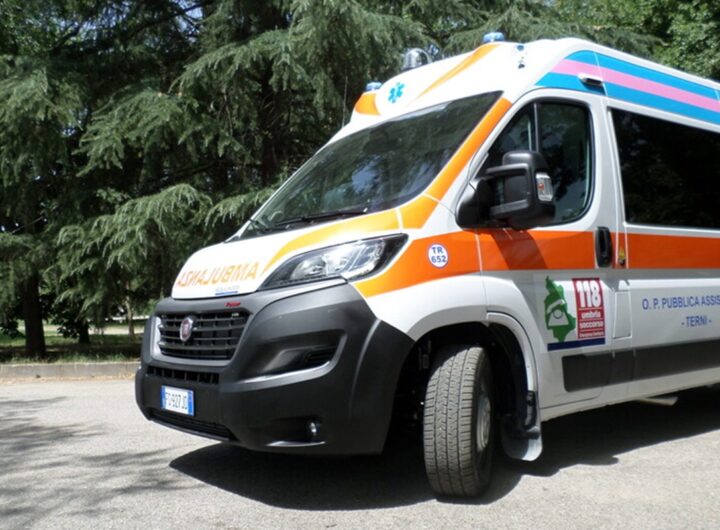 Un'ambulanza