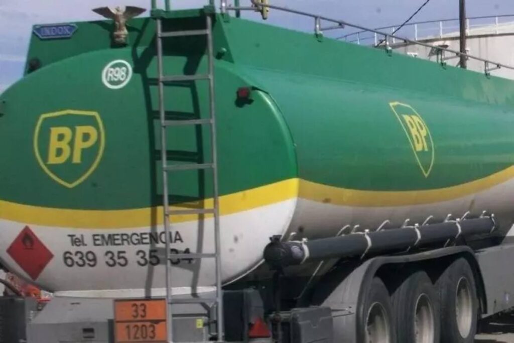 Cisterna per la benzina spagnola