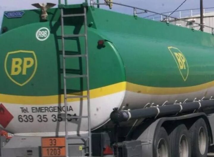 Cisterna per la benzina spagnola