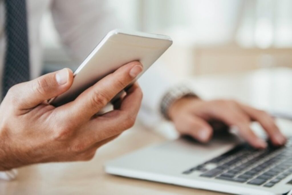 controllare il cellulare