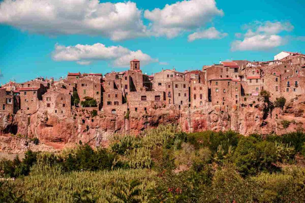 Pitigliano, borgo in Toscana