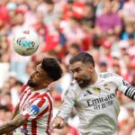 carvajal in azione nel derby di madrid
