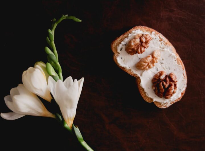 crostini ricotta noci e miele
