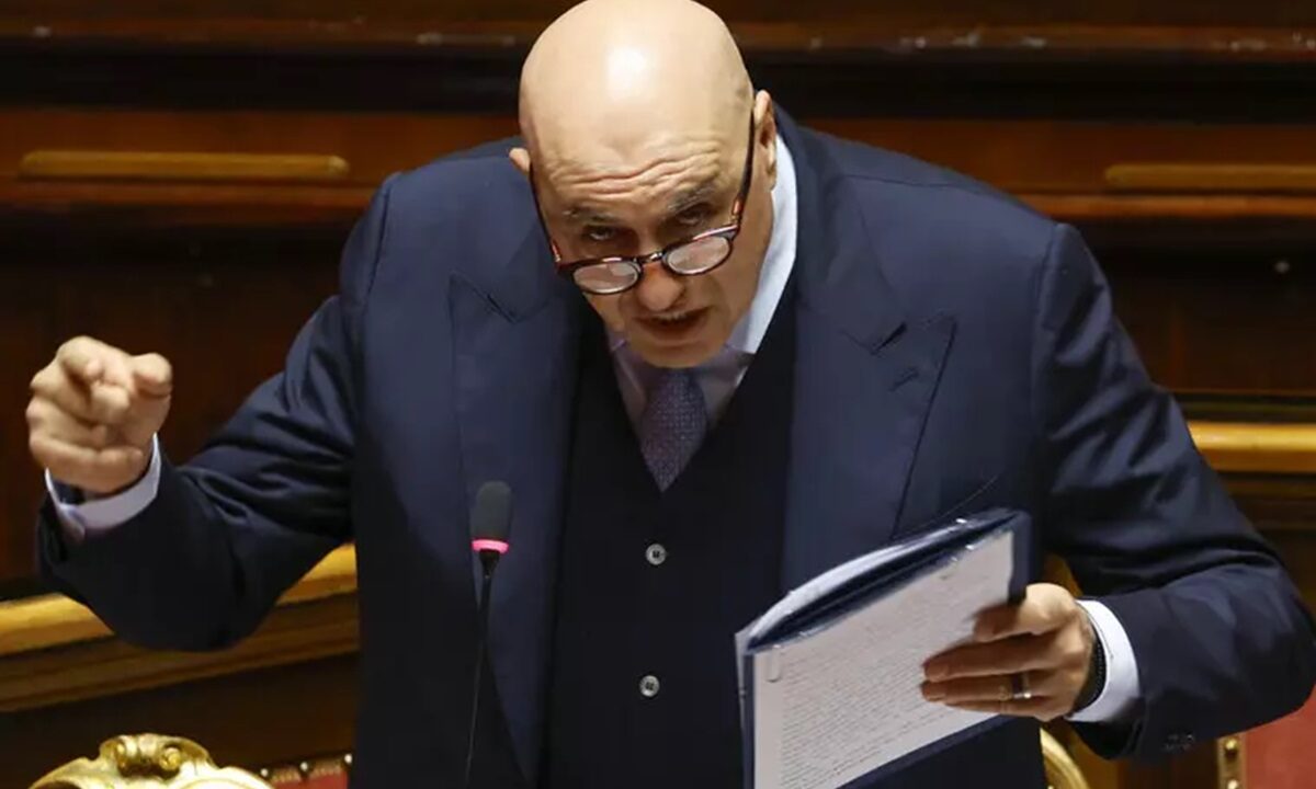Il ministro della Difesa, Guido Crosetto