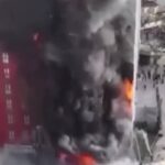 Incendio in un palazzo a Tirana