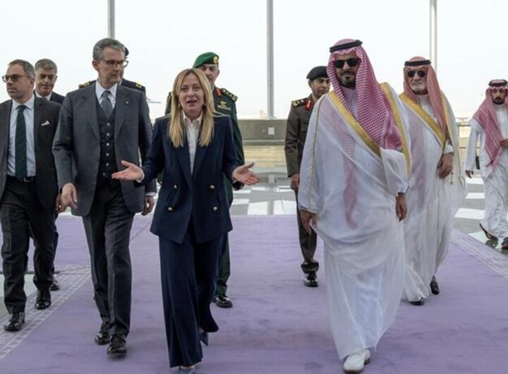 Giorgia Meloni nel Golfo