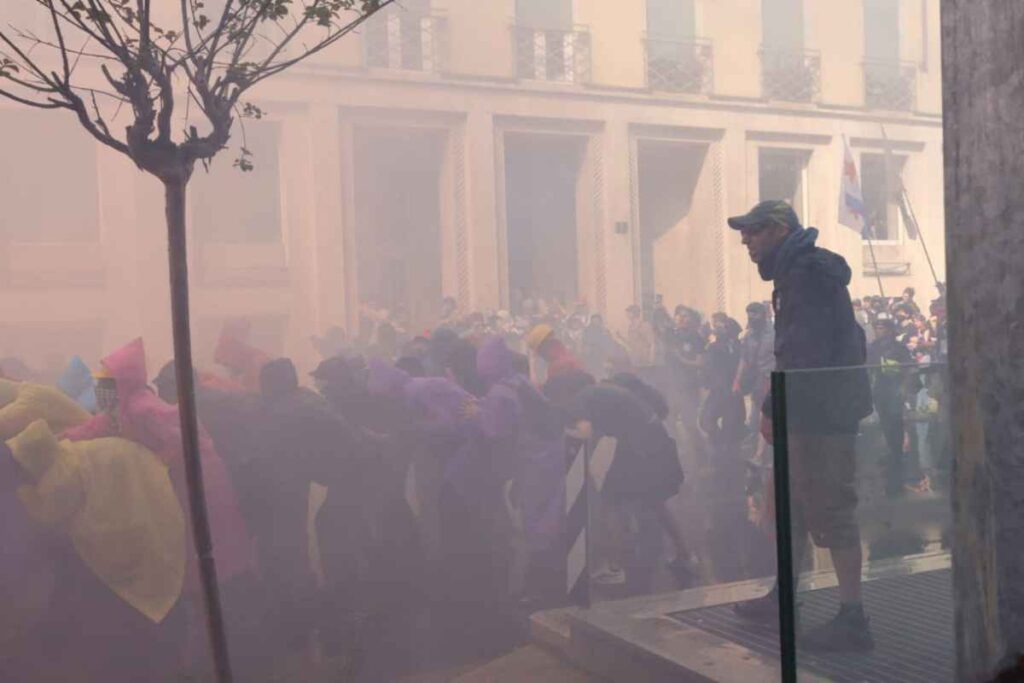 Antagonisti in piazza