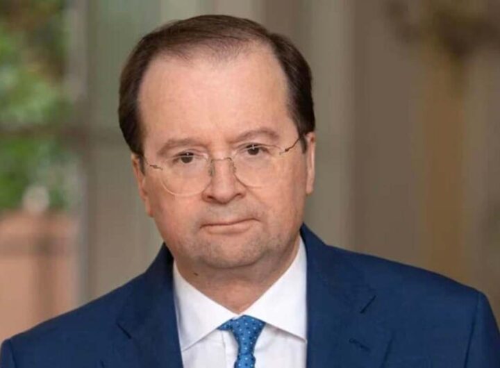 L'ambasciatore russo Alexey Paramonov