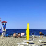 una spiaggia