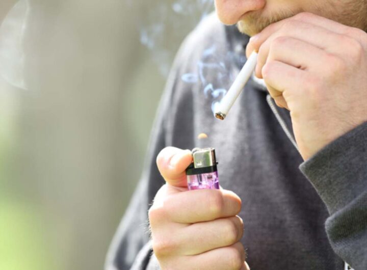 accendersi una sigaretta