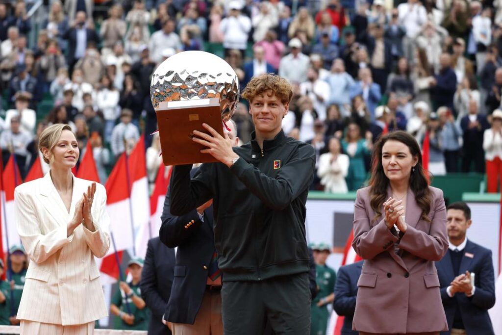 sinner vince a montecarlo