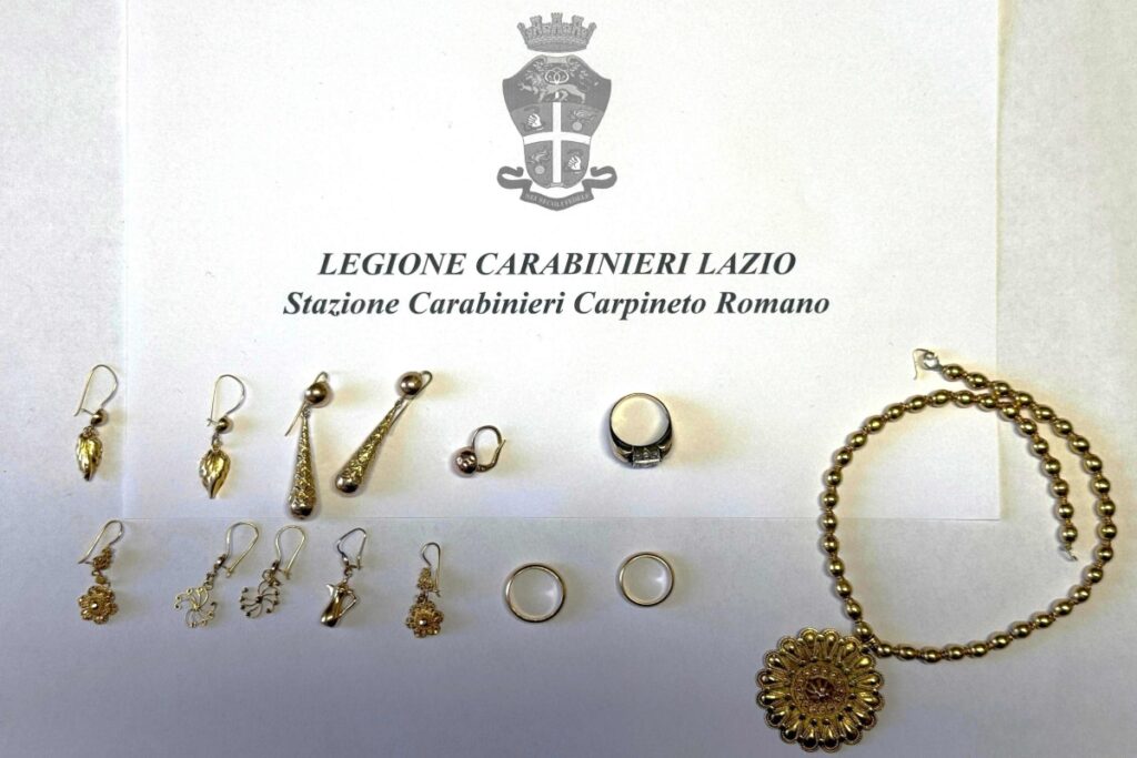 truffa falso carabiniere gioielli