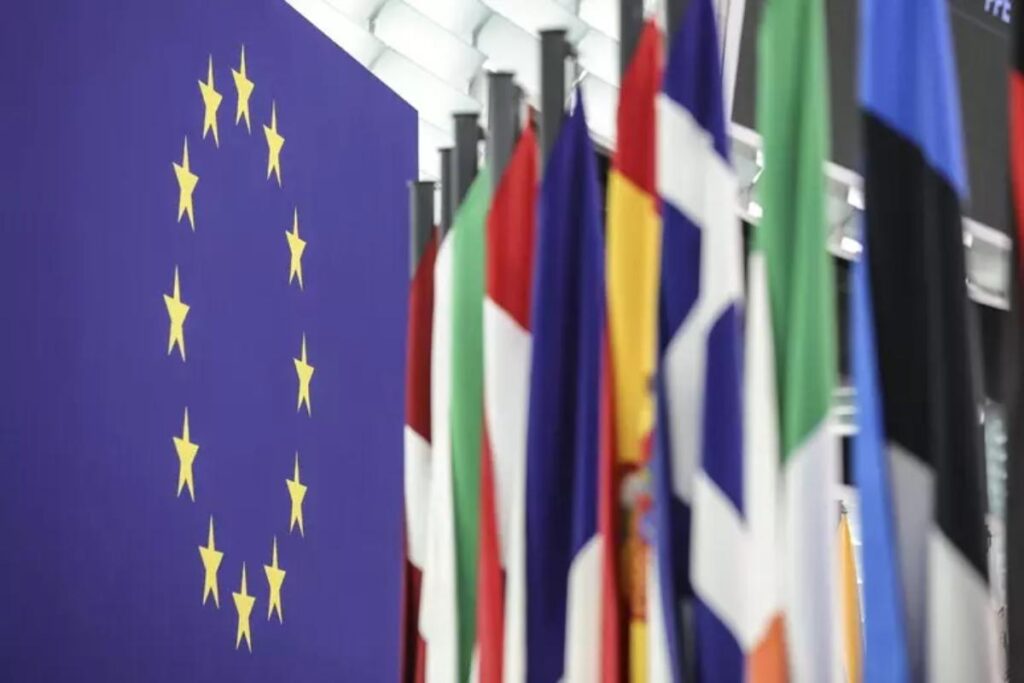 Bandiere dell'Unione Europea