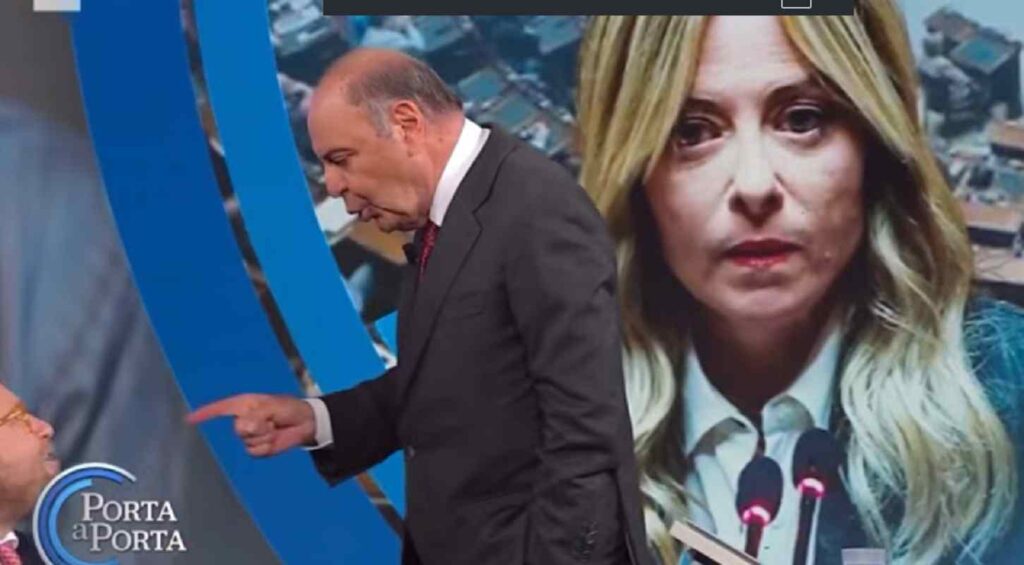 Scontro a Porta a Porta tra Vespa e Provenzano del Pd sulla par condicio, il conduttore urla: "Questo non glielo consento, stia zitto"