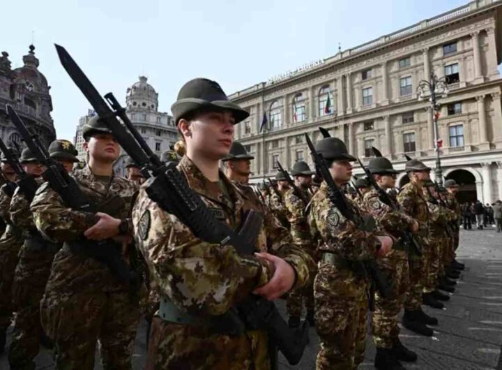 Gli alpini a Genova