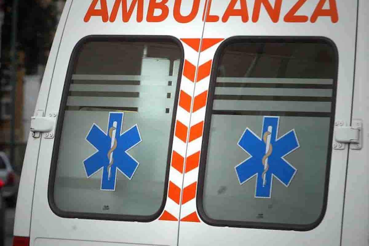 https://www.blitzquotidiano.it/wp-content/uploads/2026/05/ambulanza-2.jpg
