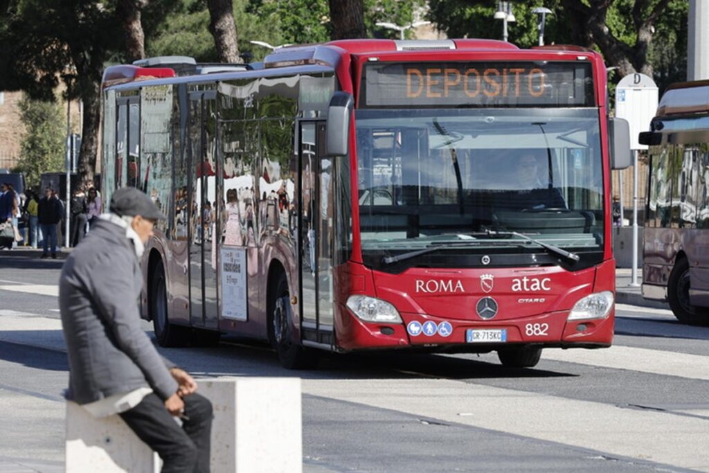 Un autobus