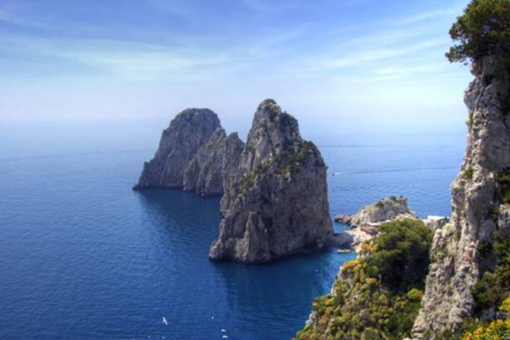 Uno scorcio dell'isola di Capri