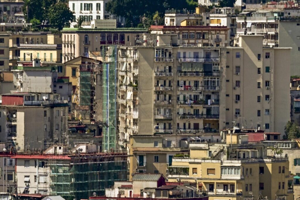 Delle abitazioni