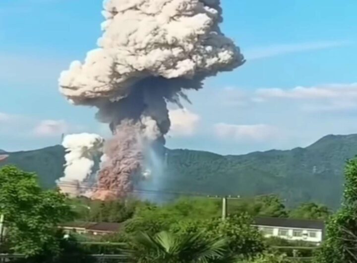 Esplosione fabbrica fuochi d'artificio in Cina