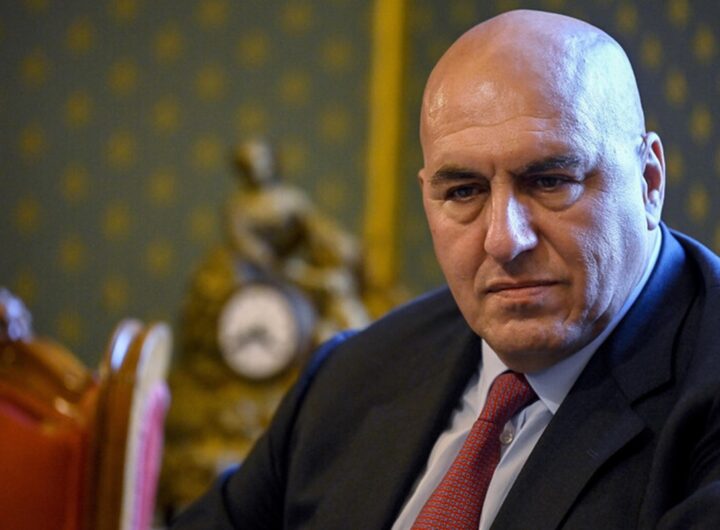Il ministro della Difesa, Guido Crosetto