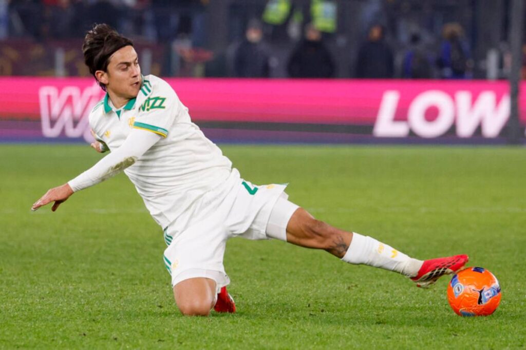 dybala maglia bianca