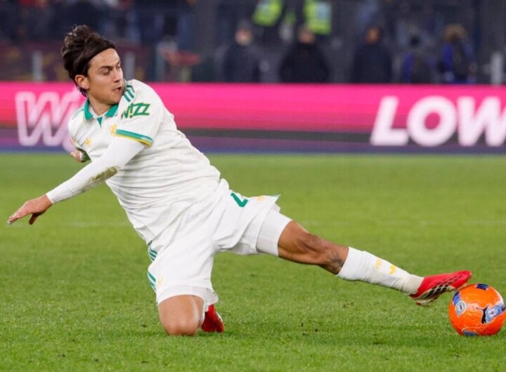 dybala maglia bianca