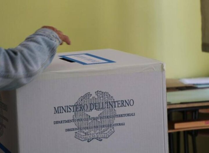 Un'urna elettorale