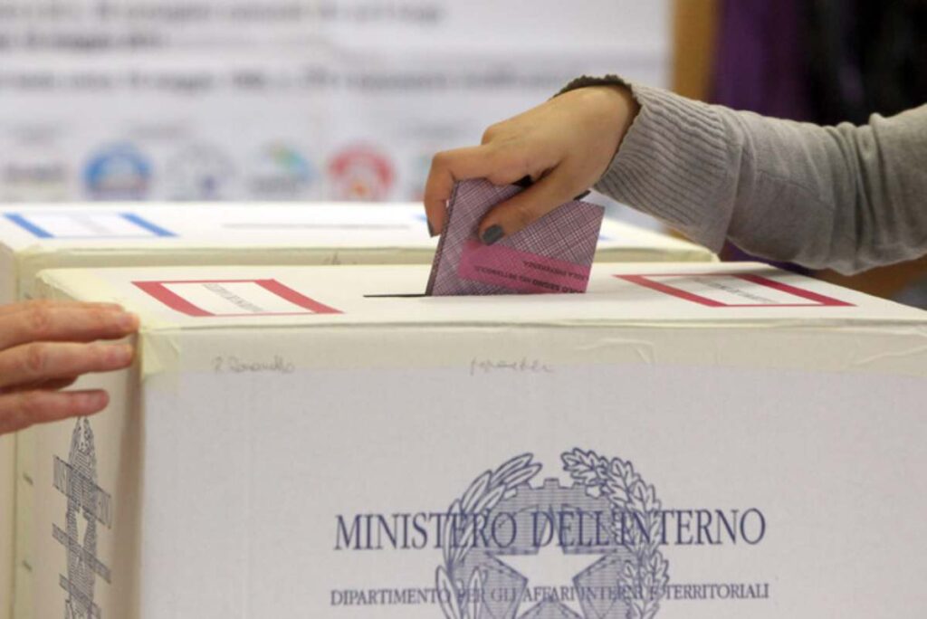 Un'urna elettorale