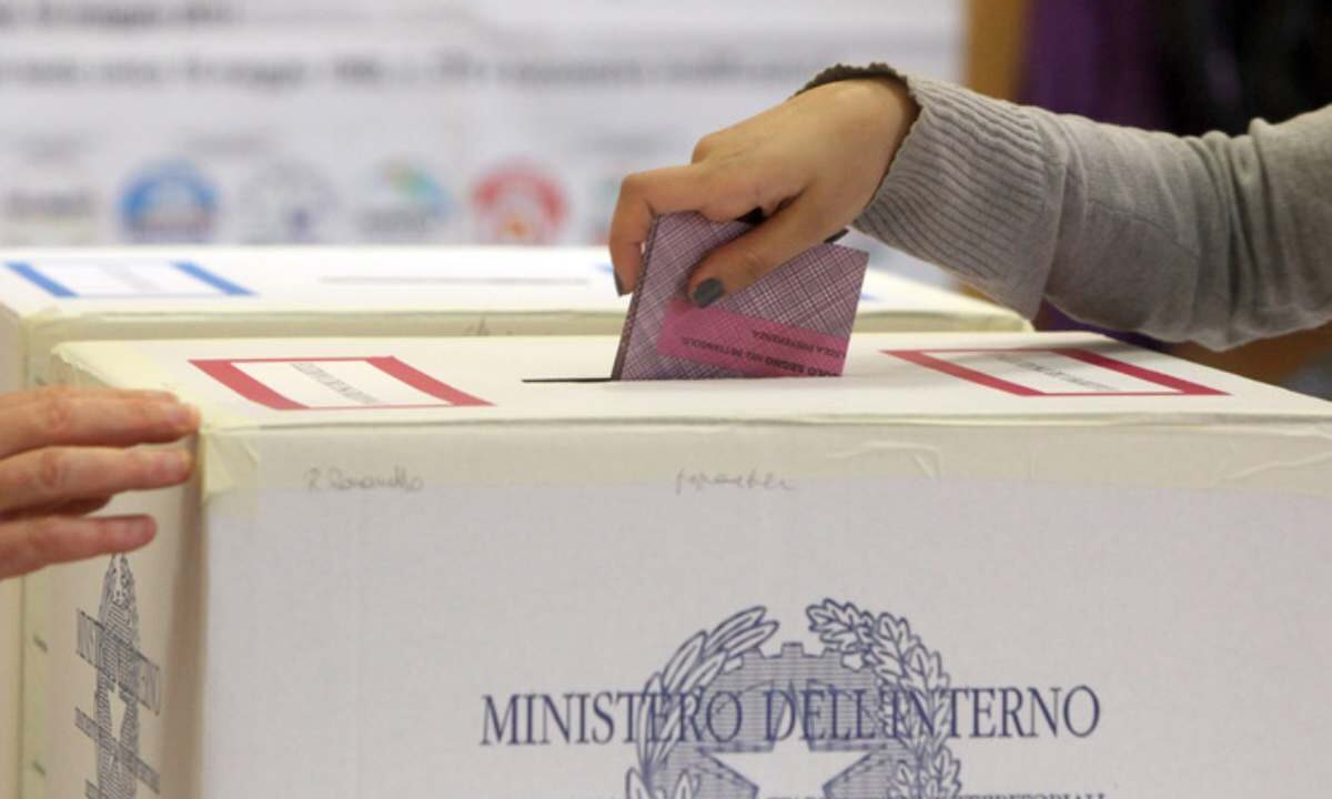 Un'urna elettorale