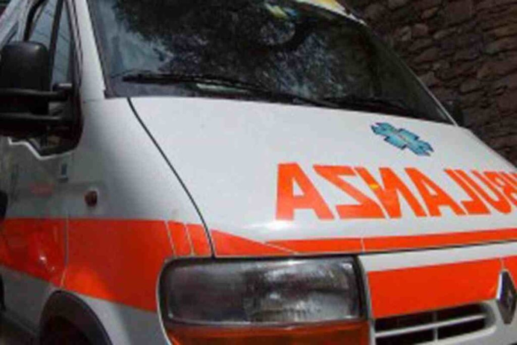 Un'ambulanza
