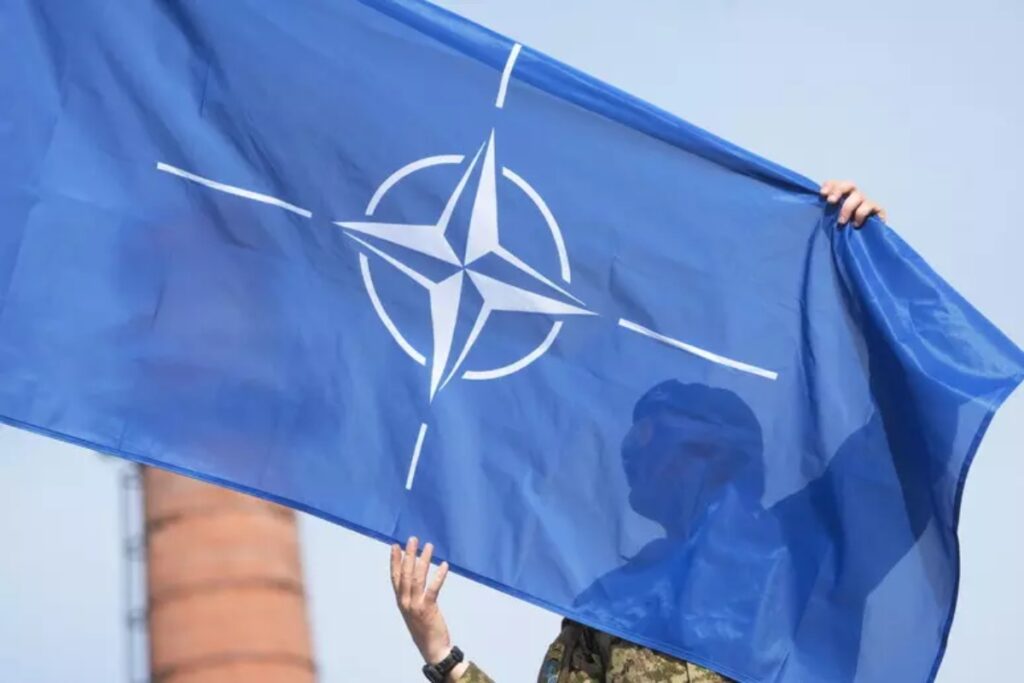 bandiera nato
