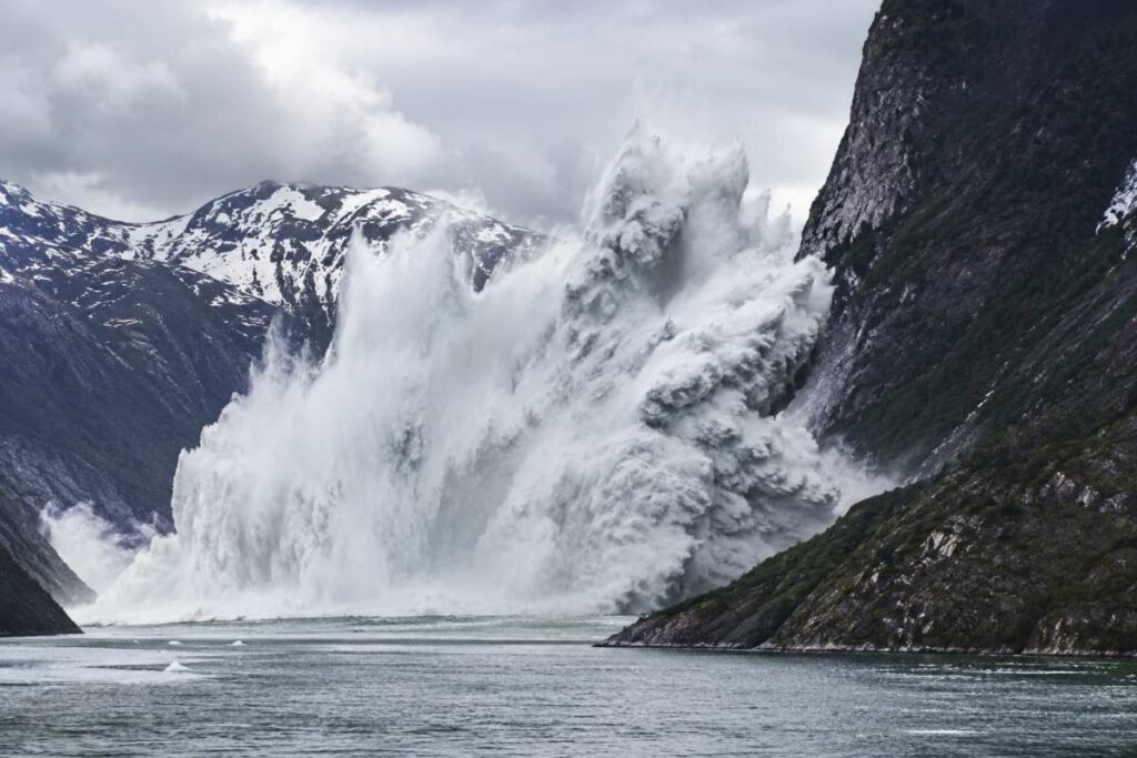 onda tsunami in alaska