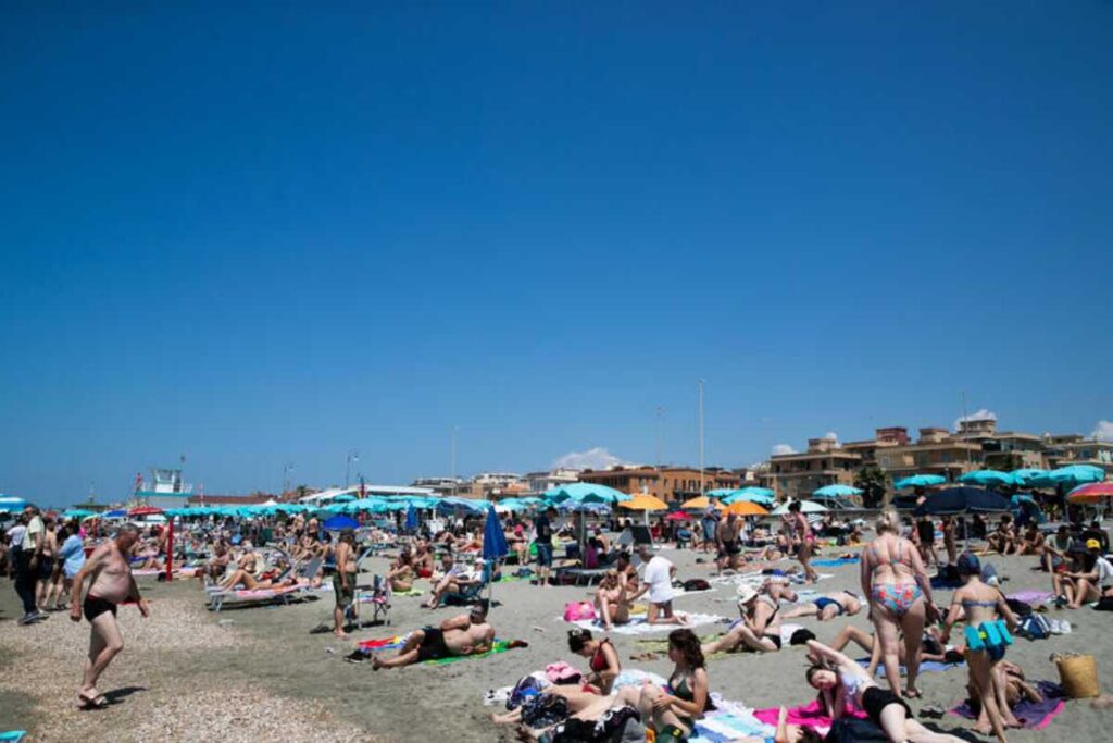 bagnanti a ostia