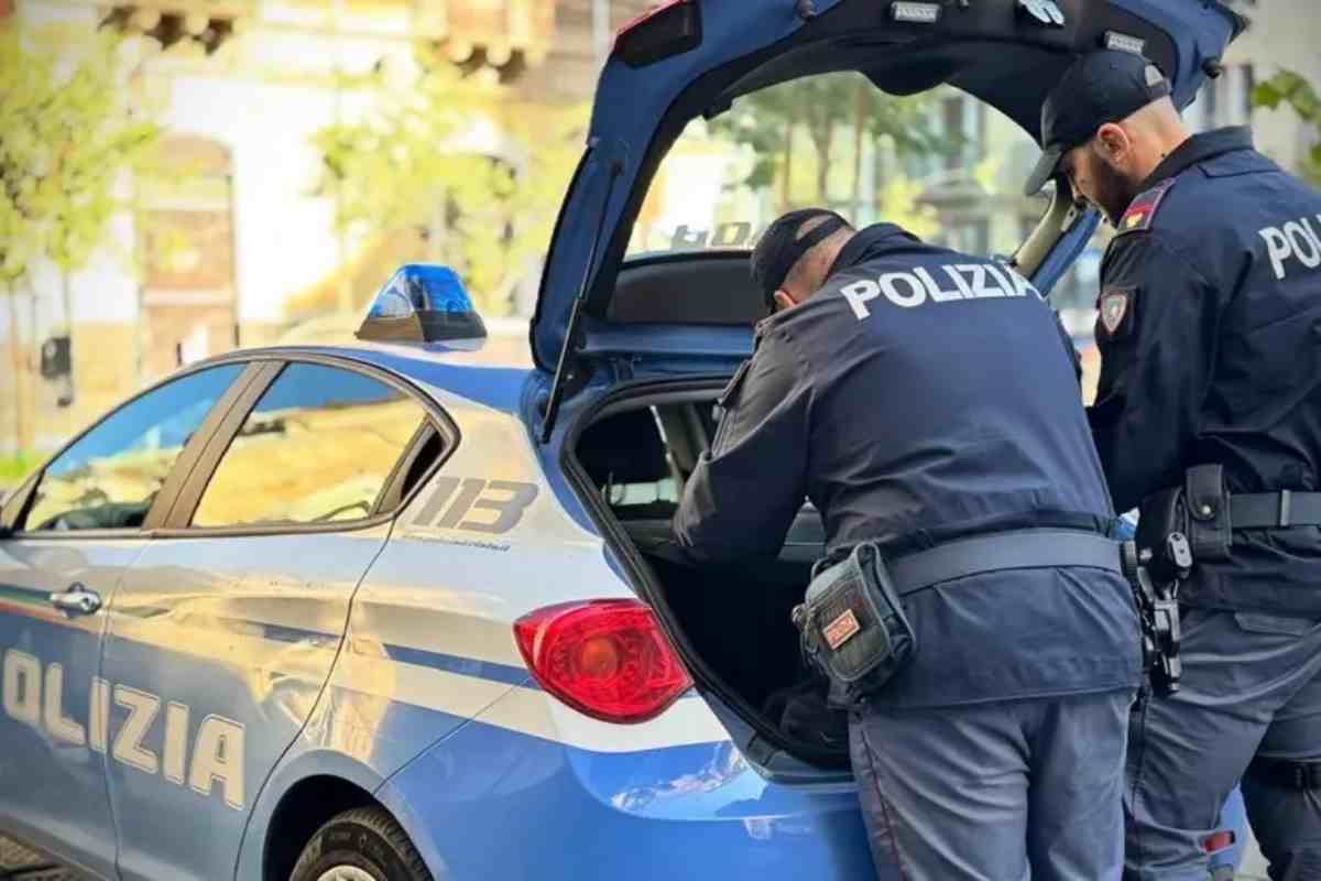 Agenti di Polizia 
