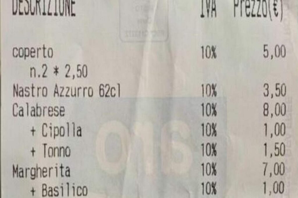 "Un euro per il basilico sulla pizza margherita", lo scontrino di un cliente di una pizzeria di Bari diventa virale