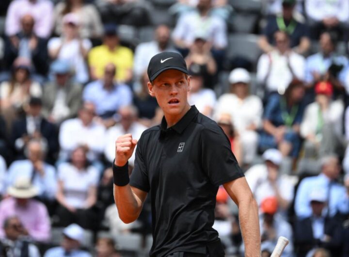 sinner esulta nel match vinto contro rublev