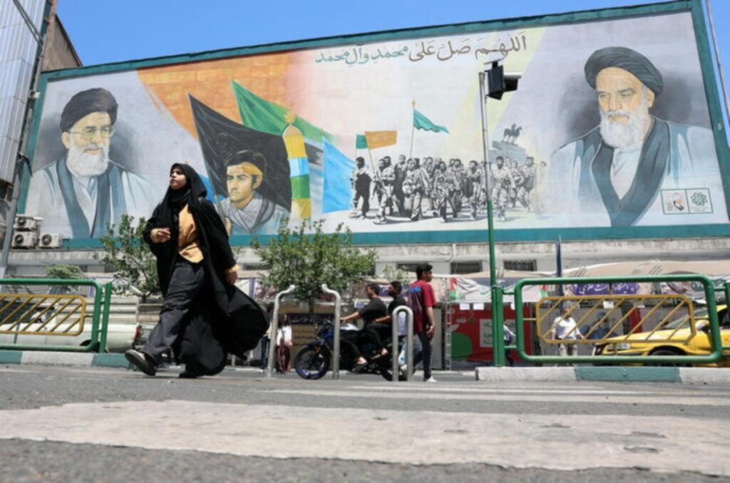 piazza a teheran