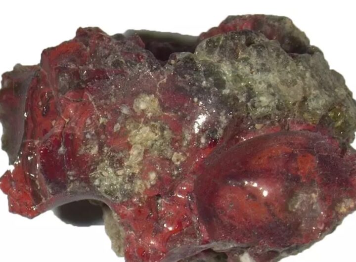 Un materiale inedito nato dalla prima esplosione nucleare nel New Mexico, la scoperta italiana