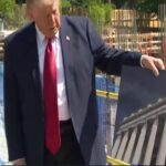 Trump mostra come sarà la sala da ballo durante un sopralluogo ai lavori di realizzazione