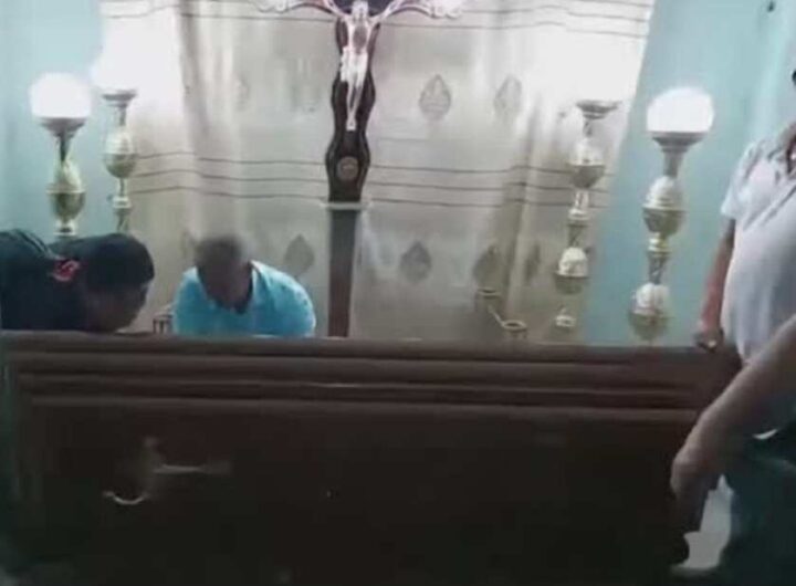 Una veglia funebre in Ecuador