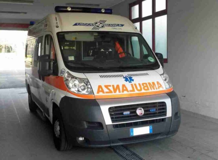 Un'ambulanza