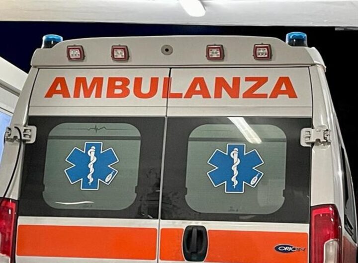 Un'ambulanza