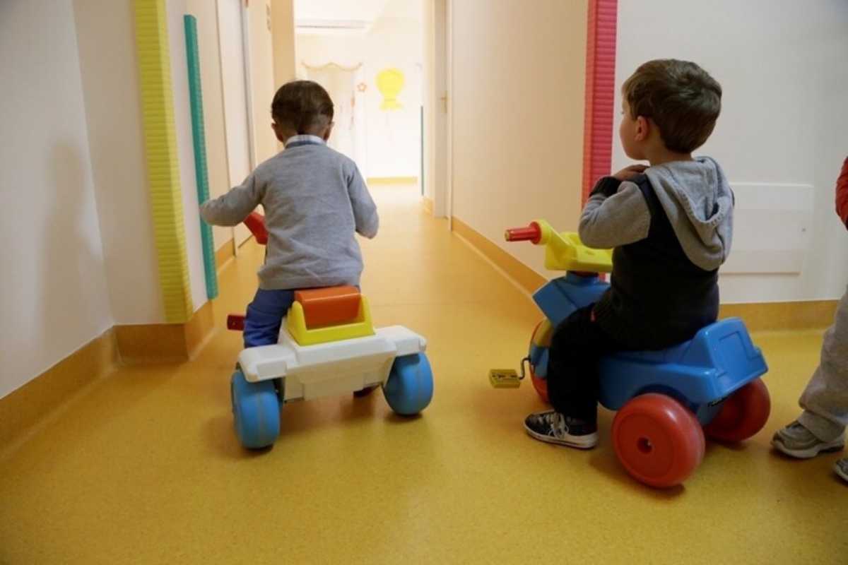 Bimba di 4 mesi muore per un malore all’asilo nido: la corsa inutile in ospedale