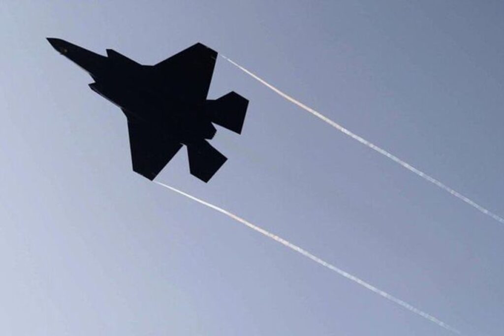 Un aereo statunitense