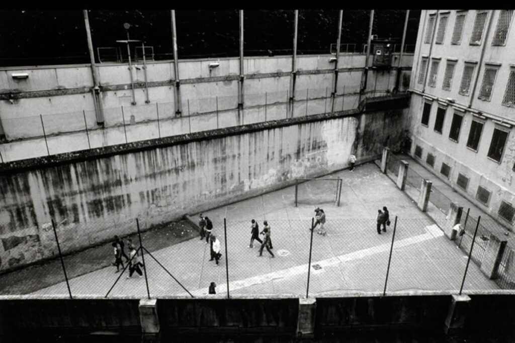 carcere canton mombello