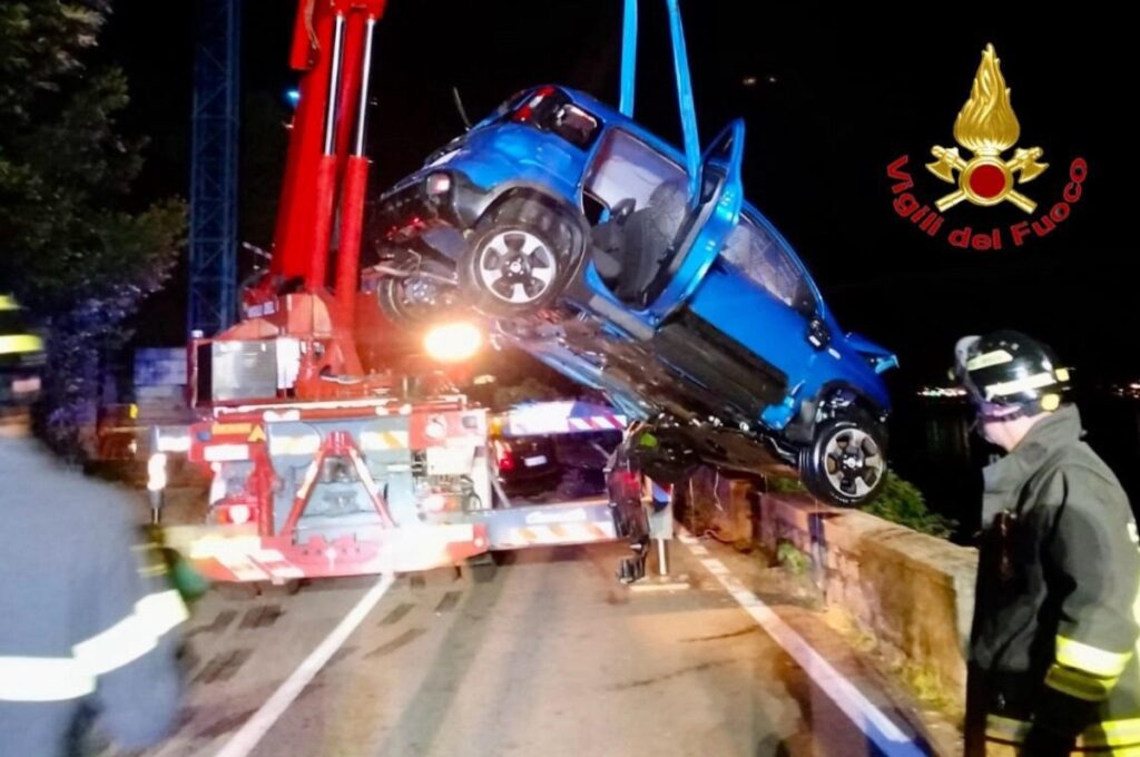 incidente lago di como