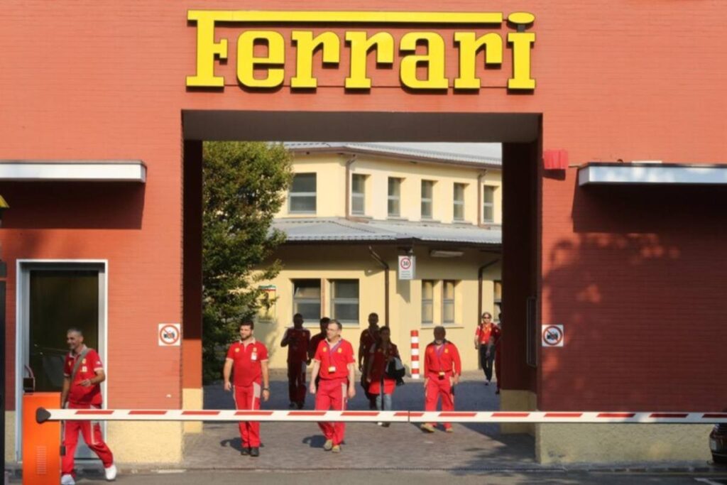 ingresso ferrari maranello