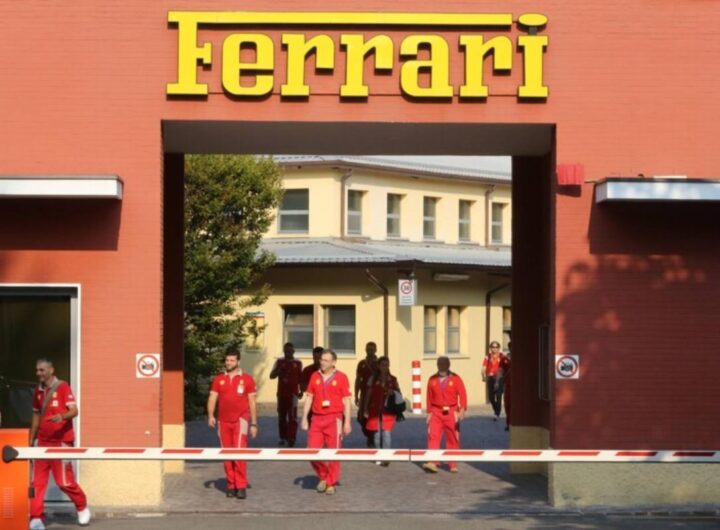 ingresso ferrari maranello