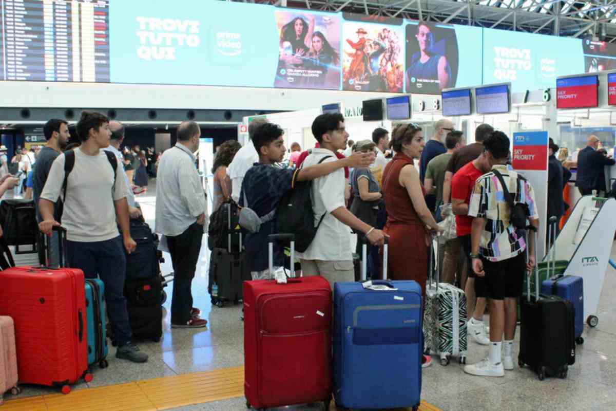 https://www.blitzquotidiano.it/wp-content/uploads/2026/06/fiumicino-ciampino.jpg